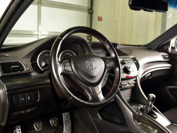 Honda Accord VIII Рестайлинг с пробегом 2012 года, цена 1 615 995 рублей, 169834 км, седан, Автокод Объявления