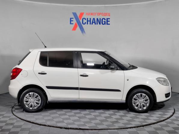 Skoda Fabia II с пробегом 2009 года, цена 389 000 рублей, 159709 км, хэтчбек, Автокод Объявления