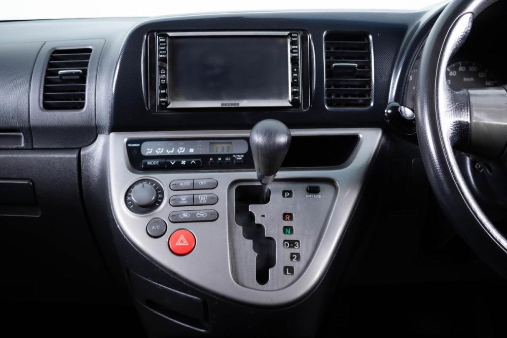 Toyota Wish I Пермь  - изображение 16