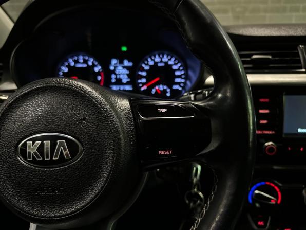 Kia Rio IV с пробегом 2018 года, цена 1 141 000 рублей, 121779 км, седан, Автокод Объявления