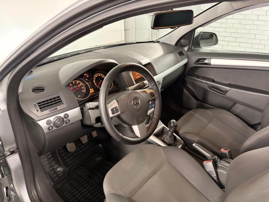 Opel Astra H Рестайлинг Екатеринбург  - изображение 9