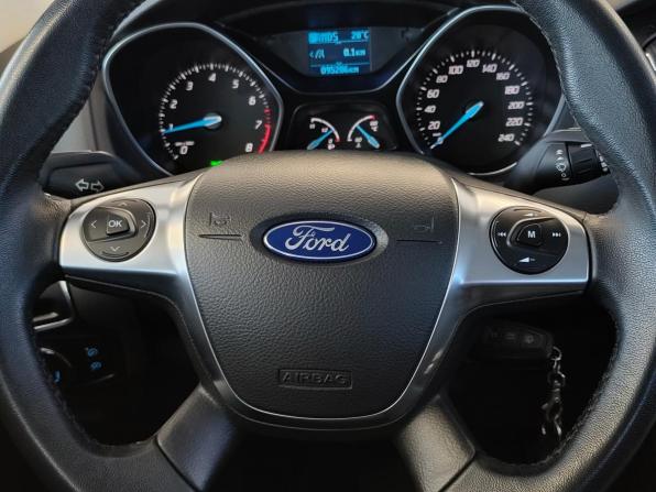 Ford Focus III с пробегом 2012 года, цена 879 000 рублей, 95203 км, хэтчбек, Автокод Объявления