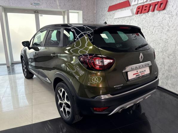 Renault Kaptur I с пробегом 2016 года, цена 1 675 000 рублей, 98124 км, внедорожник, Автокод Объявления