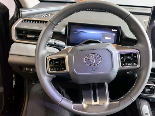 Toyota RAV4 VI (XA60) с пробегом 2026 года, цена 3 997 000 рублей, 10 км, внедорожник, Автокод Объявления