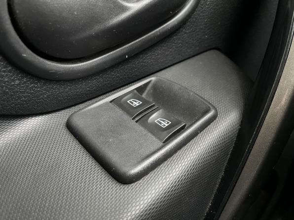 Renault Sandero II Рестайлинг с пробегом 2020 года, цена 1 058 000 рублей, 159164 км, хэтчбек, Автокод Объявления