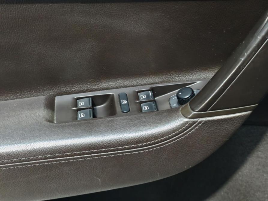 Volkswagen Passat B7 Курск  - изображение 16