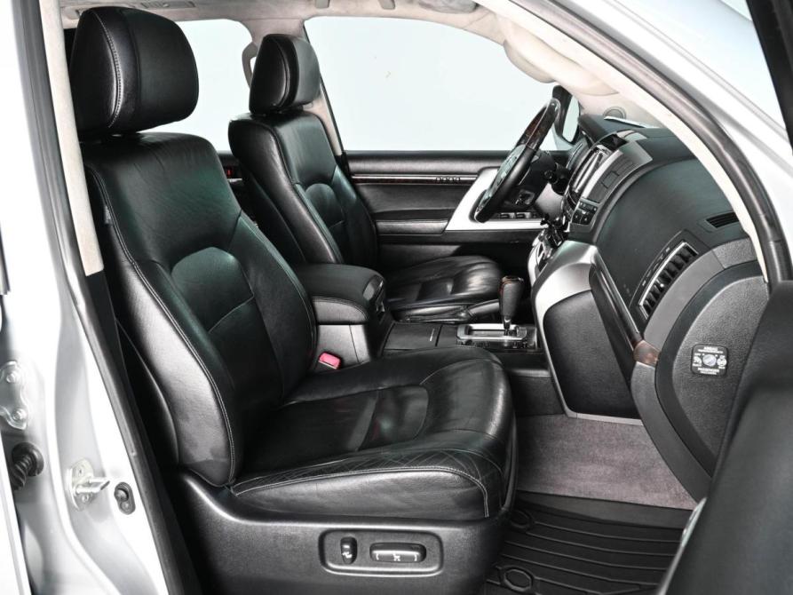 Toyota Land Cruiser 200 Series Рестайлинг 1 Ростов-на-Дону  - изображение 8