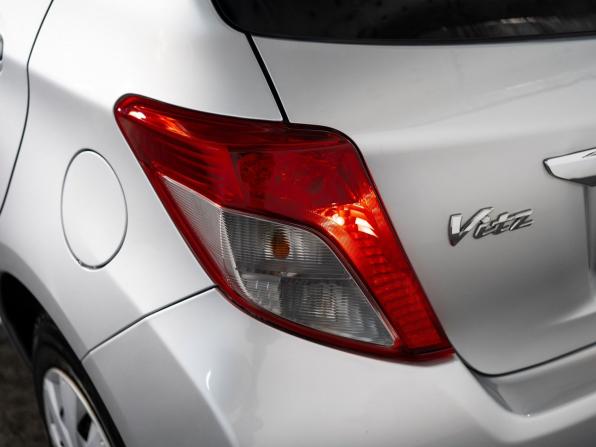 Toyota Vitz III (XP130) с пробегом 2012 года, цена 785 000 рублей, 78000 км, хэтчбек, Автокод Объявления