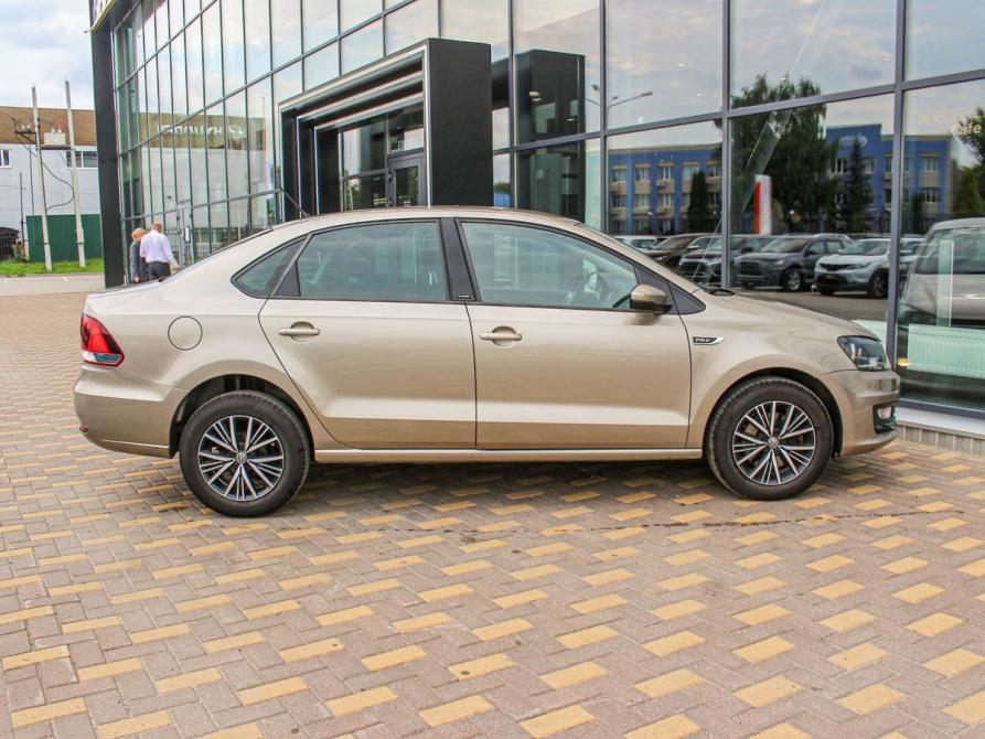 Volkswagen Polo V Рестайлинг Калуга  - изображение 4