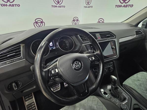 Volkswagen Tiguan II с пробегом 2018 года, цена 2 283 000 рублей, 149749 км, внедорожник, Автокод Объявления