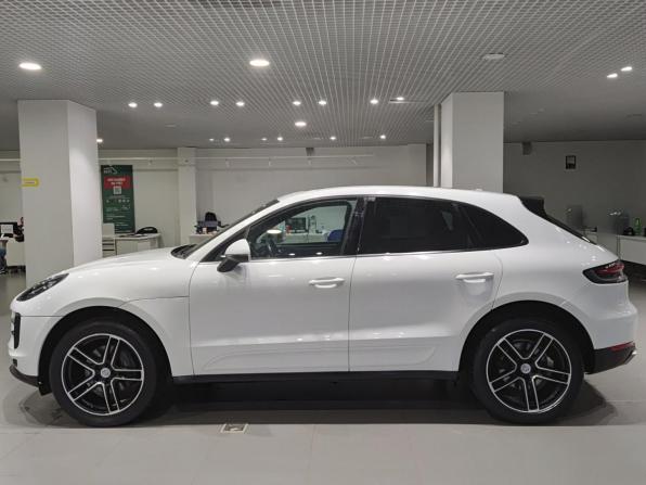 Porsche Macan I Рестайлинг с пробегом 2019 года, цена 4 456 000 рублей, 70977 км, внедорожник, Автокод Объявления
