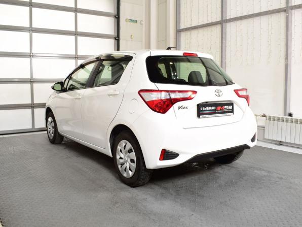 Toyota Vitz III (XP130) Рестайлинг 2 с пробегом 2019 года, цена 995 995 рублей, 67762 км, хэтчбек, Автокод Объявления