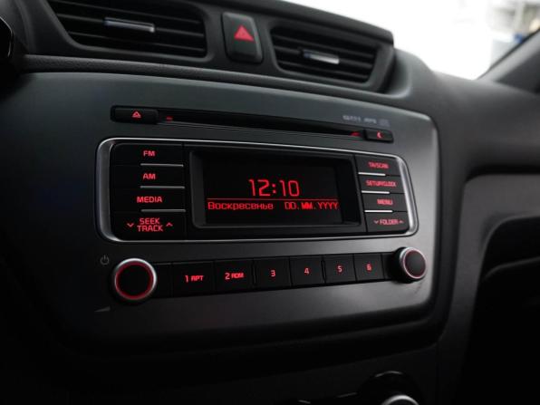Kia Rio III Рестайлинг с пробегом 2017 года, цена 1 200 000 рублей, 113401 км, седан, Автокод Объявления