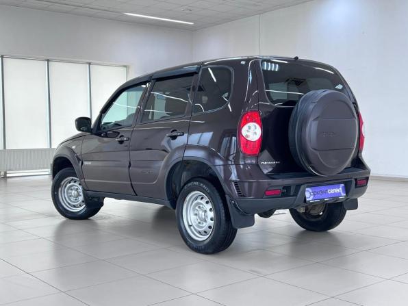 Chevrolet Niva I Рестайлинг с пробегом 2017 года, цена 760 000 рублей, 97727 км, внедорожник, Автокод Объявления