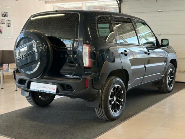 Lada (ВАЗ) Niva Travel I с пробегом 2023 года, цена 892 560 рублей, 24083 км, внедорожник, Автокод Объявления