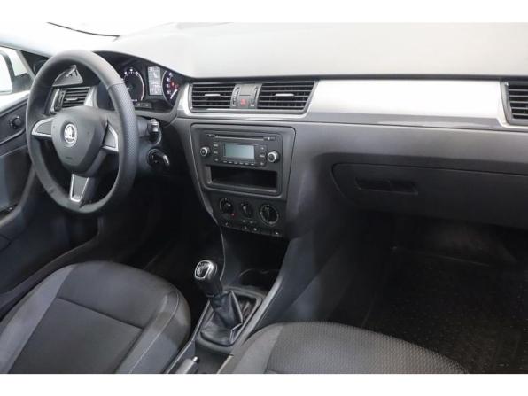 Skoda Rapid I с пробегом 2015 года, цена 796 000 рублей, 169683 км, лифтбек, Автокод Объявления