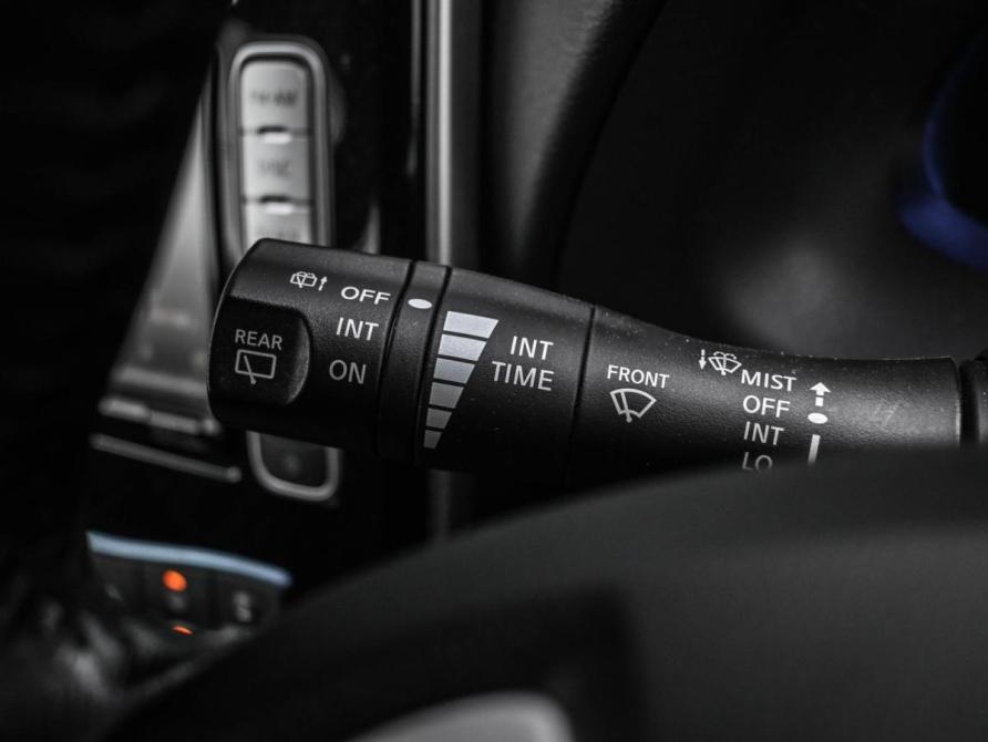Nissan Leaf I (ZE0/AZE0) Новороссийск  - изображение 17