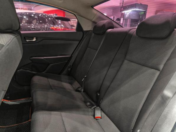 Hyundai Solaris II с пробегом 2020 года, цена 1 099 000 рублей, 131097 км, седан, Автокод Объявления