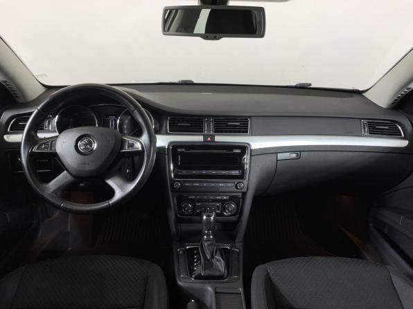 Skoda Superb II Рестайлинг с пробегом 2015 года, цена 1 260 000 рублей, 186231 км, лифтбек, Автокод Объявления