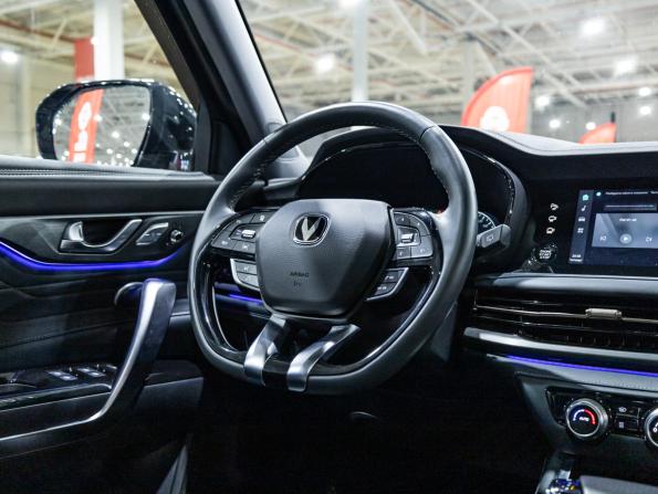 Changan CS95 I Рестайлинг 2 с пробегом 2024 года, цена 2 999 700 рублей, 33387 км, внедорожник, Автокод Объявления