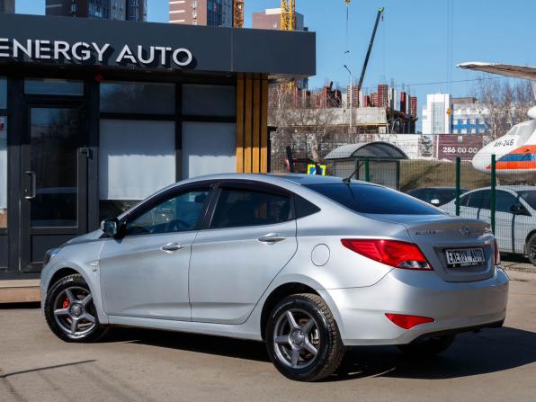 Hyundai Solaris I Рестайлинг с пробегом 2016 года, цена 899 000 рублей, 157818 км, седан, Автокод Объявления