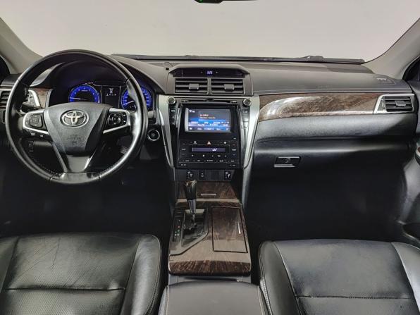 Toyota Camry VII (XV50) Рестайлинг с пробегом 2015 года, цена 2 050 000 рублей, 182596 км, седан, Автокод Объявления