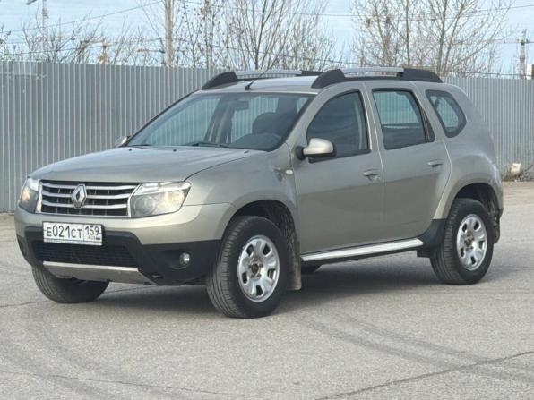Renault Duster I с пробегом 2014 года, цена 1 209 000 рублей, 129696 км, внедорожник, Автокод Объявления