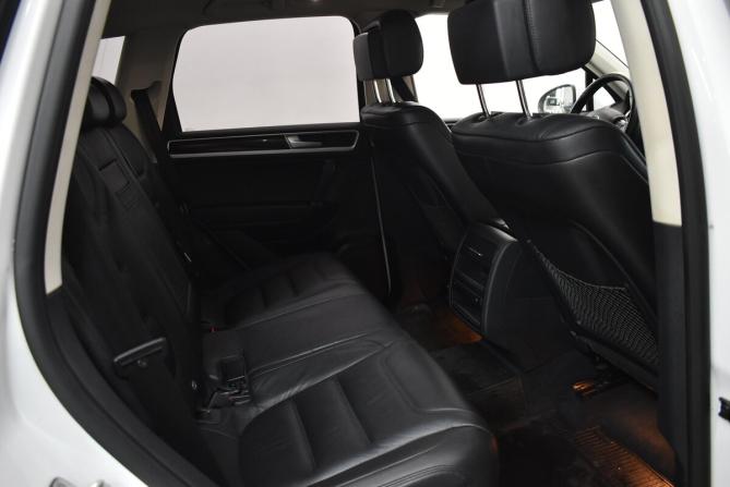 Volkswagen Touareg II Рестайлинг с пробегом 2016 года, цена 3 395 000 рублей, 129335 км, внедорожник, Автокод Объявления