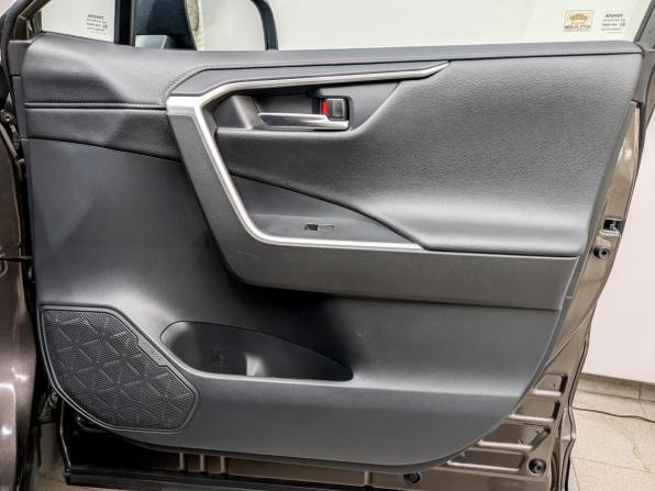 Toyota RAV4 V (XA50) с пробегом 2020 года, цена 2 990 000 рублей, 80457 км, внедорожник, Автокод Объявления