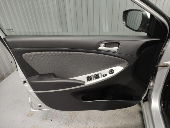 Hyundai Solaris I с пробегом 2011 года, цена 770 000 рублей, 188194 км, седан, Автокод Объявления