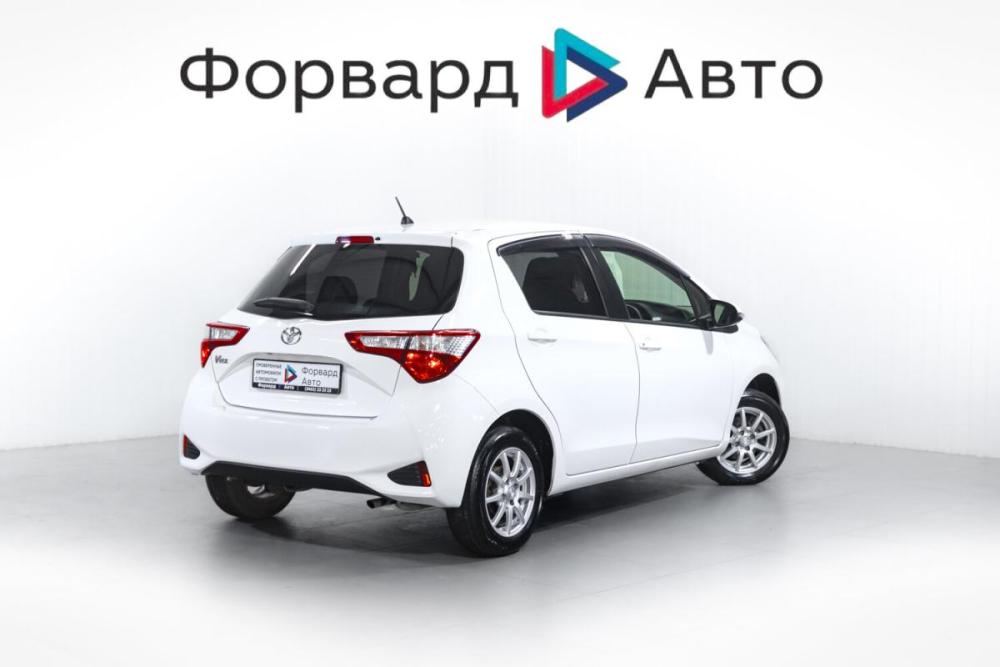 Toyota Vitz III (XP130) Рестайлинг 2 Тюмень  - изображение 8