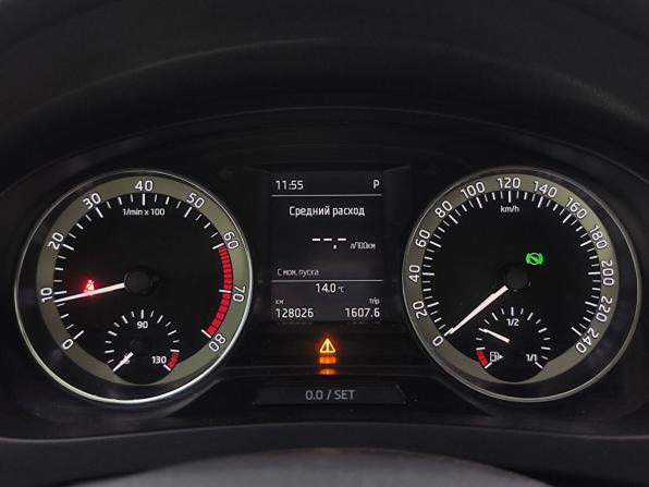 Skoda Rapid I Рестайлинг с пробегом 2018 года, цена 1 299 000 рублей, 128025 км, лифтбек, Автокод Объявления