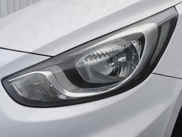 Hyundai Solaris I с пробегом 2011 года, цена 817 000 рублей, 119348 км, седан, Автокод Объявления