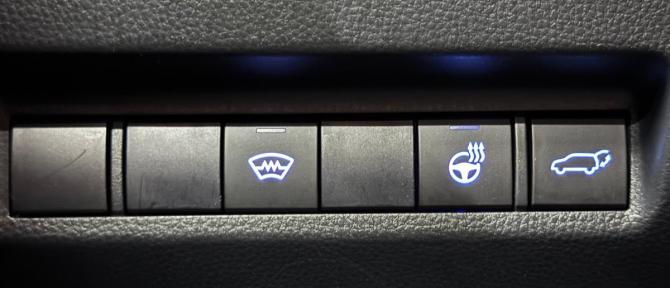 Toyota RAV4 V (XA50) с пробегом 2020 года, цена 2 690 000 рублей, 196447 км, внедорожник, Автокод Объявления