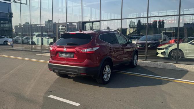 Nissan Qashqai II с пробегом 2018 года, цена 1 680 000 рублей, 93578 км, внедорожник, Автокод Объявления