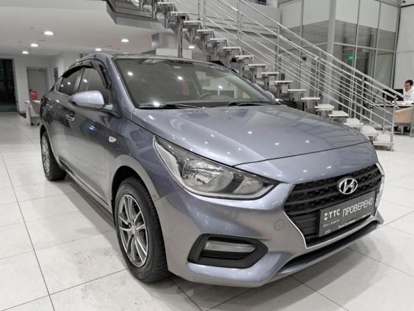 Hyundai Solaris II с пробегом 2018 года, цена 1 350 000 рублей, 129000 км, седан, Автокод Объявления