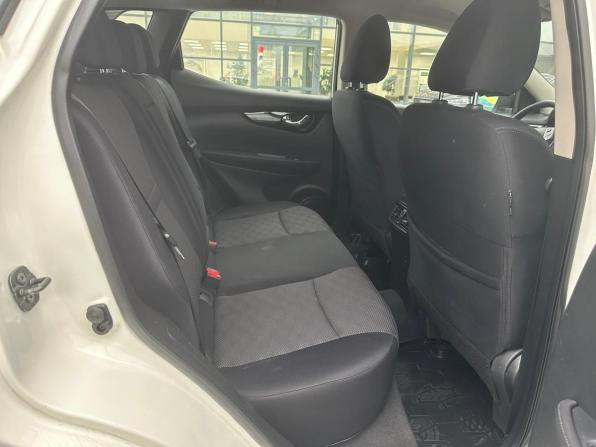 Nissan Qashqai II с пробегом 2018 года, цена 1 950 000 рублей, 87450 км, внедорожник, Автокод Объявления