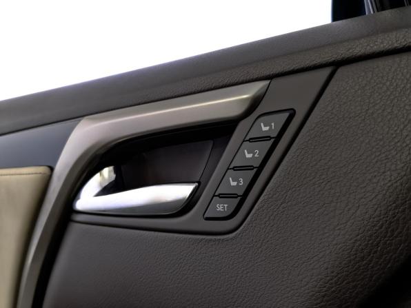 Lexus RX IV с пробегом 2019 года, цена 4 440 000 рублей, 107561 км, внедорожник, Автокод Объявления