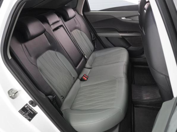 Changan Lamore с пробегом 2023 года, цена 1 929 000 рублей, 54845 км, седан, Автокод Объявления