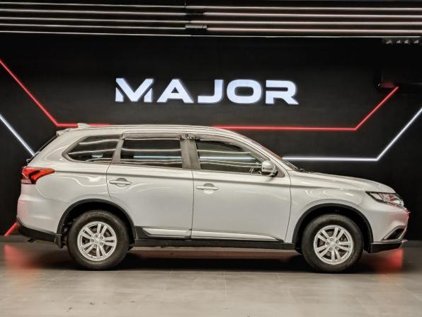 Mitsubishi Outlander III Рестайлинг 2 с пробегом 2018 года, цена 2 235 000 рублей, 68600 км, внедорожник, Автокод Объявления