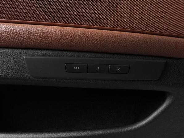 BMW 5 серии VI (F10/F11/F07) Рестайлинг с пробегом 2015 года, цена 2 429 000 рублей, 235700 км, седан, Автокод Объявления