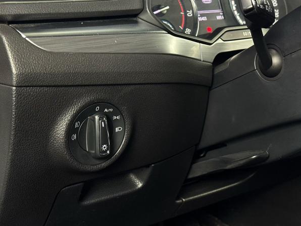 Skoda Superb III Рестайлинг с пробегом 2021 года, цена 2 500 000 рублей, 90403 км, лифтбек, Автокод Объявления