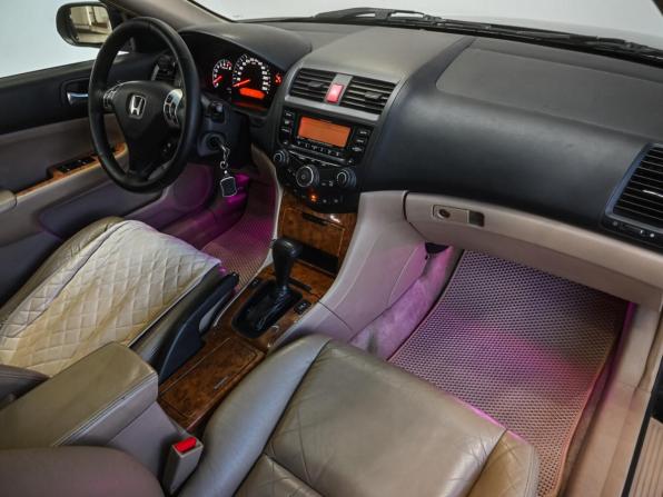 Honda Accord VII Рестайлинг с пробегом 2005 года, цена 689 000 рублей, 241266 км, седан, Автокод Объявления
