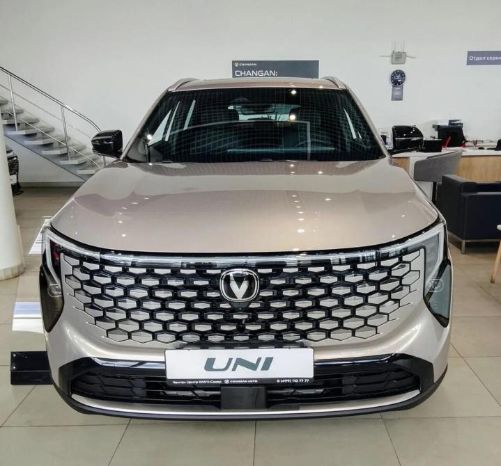Changan UNI-S (CS55 Plus) Москва  - изображение 2