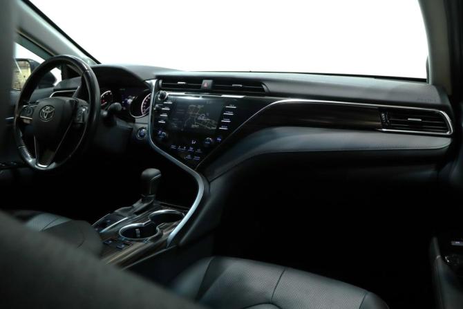 Toyota Camry VIII (XV70) с пробегом 2019 года, цена 3 340 000 рублей, 129281 км, седан, Автокод Объявления