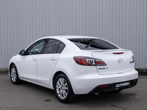Mazda 3 II (BL) с пробегом 2011 года, цена 815 000 рублей, 235666 км, седан, Автокод Объявления