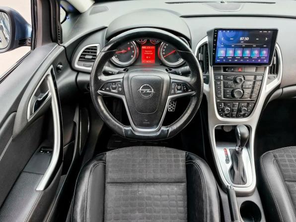 Opel Astra J Рестайлинг с пробегом 2013 года, цена 832 000 рублей, 148746 км, хэтчбек, Автокод Объявления