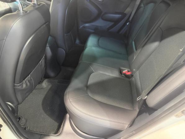 Hyundai ix35 I с пробегом 2012 года, цена 1 399 000 рублей, 177156 км, внедорожник, Автокод Объявления