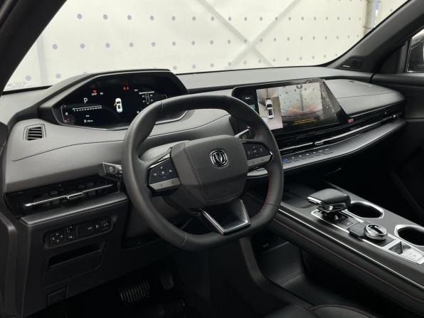 Changan UNI-S (CS55 Plus) I с пробегом 2025 года, цена 2 390 000 рублей, 12046 км, внедорожник, Автокод Объявления