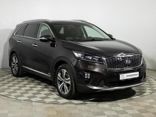 Kia Sorento III Prime Рестайлинг с пробегом 2018 года, цена 2 639 777 рублей, 102001 км, внедорожник, Автокод Объявления